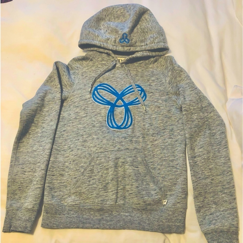 Aritzia TNA XS BalticPullover Hoodie Grey with Blue Embroidered Logo Cozy